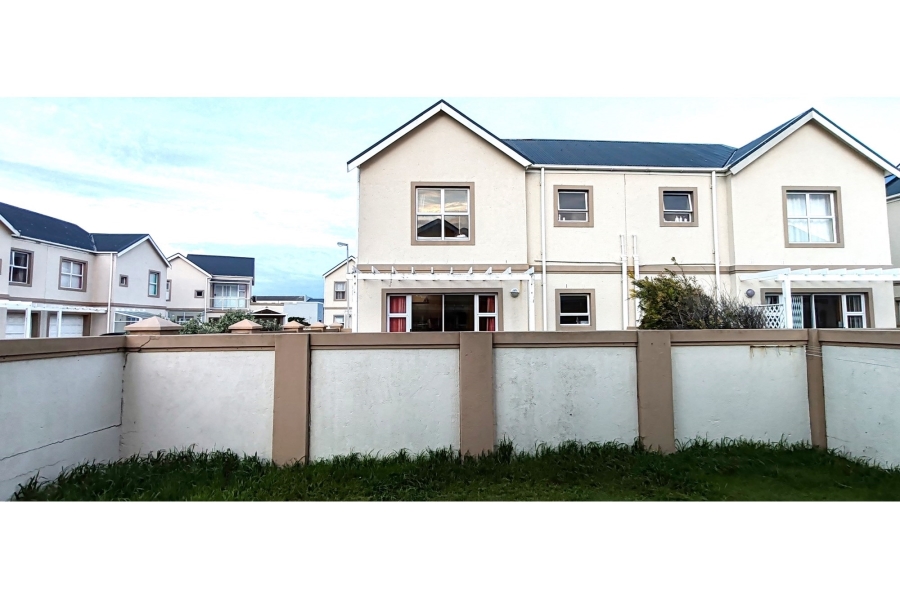 2 Bedroom Property for Sale in Costa Da Gama Western Cape